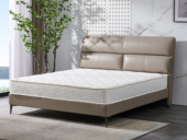 【现货】芝华仕 旗舰款 现代简约 云上生活 进口头层黄牛皮+头等舱靠感高回弹海绵+碳素钢排骨架  奶杏色 1.8*2.0米齐边真皮床（此产品有短途物流费）