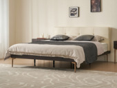 汉森庄园 英伦风 白巧实木软包床 进口实木微雕工艺 厚实柔韧油蜡仿真皮 匀称拉点设计稳固不跑位 阿尔贝托雕塑金属高脚 1.8*2.0米 实木床（搭配满铺燕尾油漆床板）