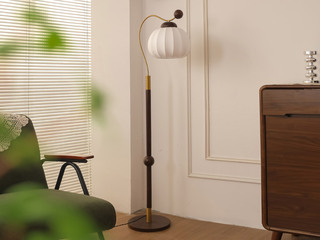 【包邮】 宋式美学风格 蚕丝灯罩+白蜡木+实心铝件+电镀 客厅卧室中古系列 落地灯-实木L2305-胡桃-三色 胡桃 落地灯(含光源 E27)（内蒙古，新疆，西藏，青海，甘肃、宁夏等地区不包邮 运费请咨询客服)